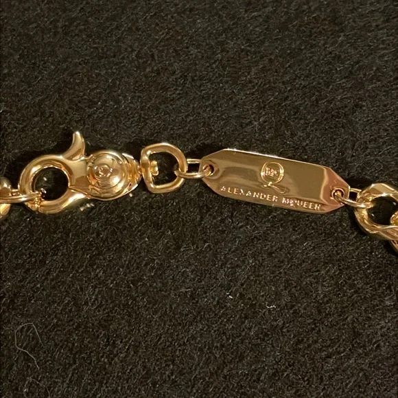 Alexander McQueen Gold Razor Blade Chain Bracelet - Picture 2 of 5